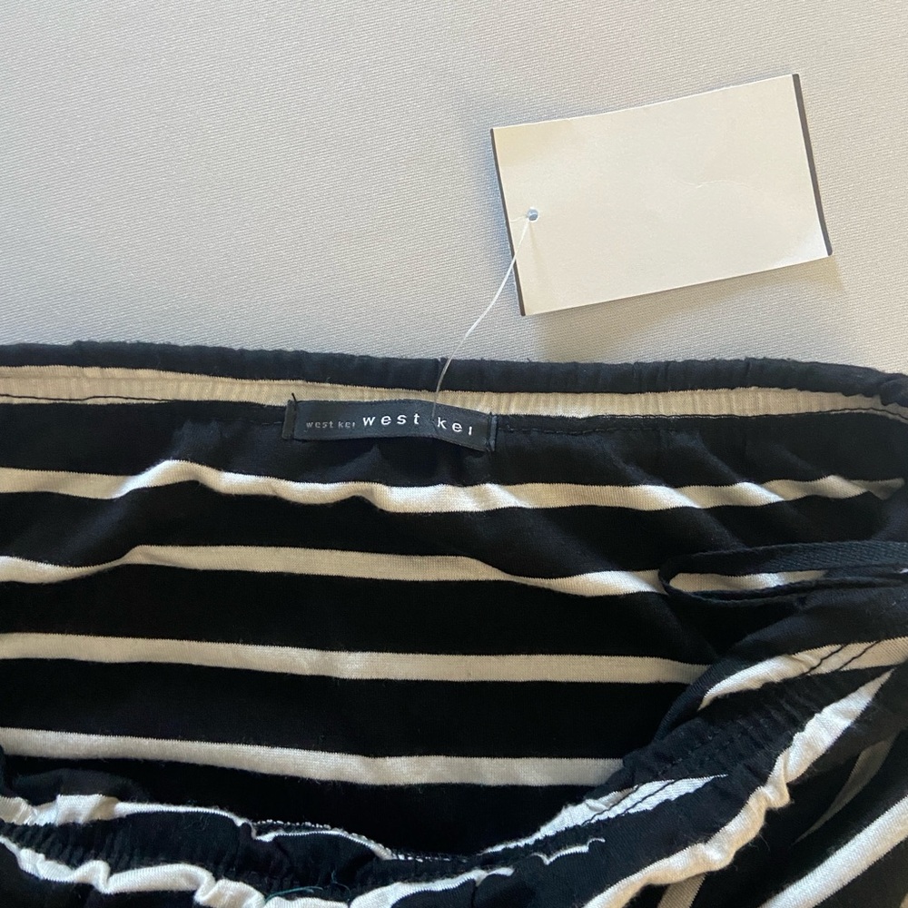 Black and White Striped Strapless Maxi Dress size Small - Picture 5 of 9